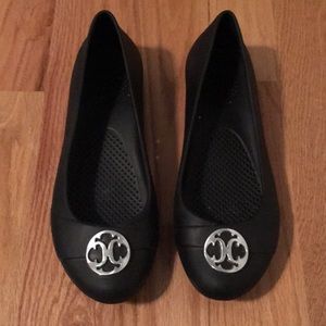 Women’s Crocs flats